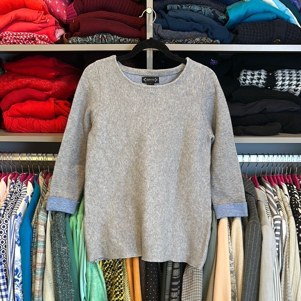 Nanette Lepore gray/blue cuffed long sleeve sweater size M
